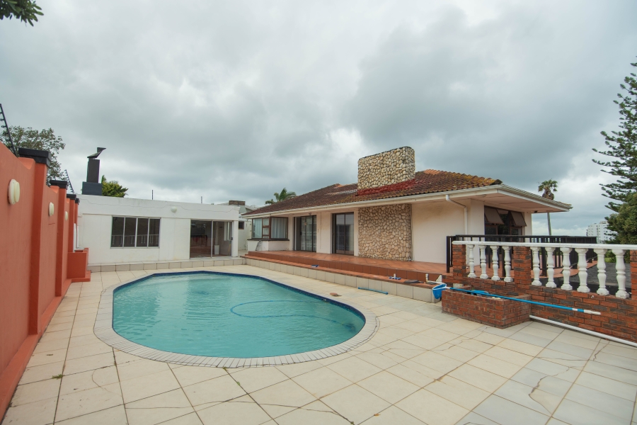 4 Bedroom Property for Sale in Humewood Eastern Cape